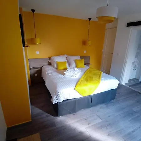 Les Remparts La Madelaine-sous-Montreuil